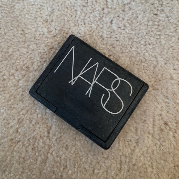 NARS Highlighter Albatross - Picture 2 of 3